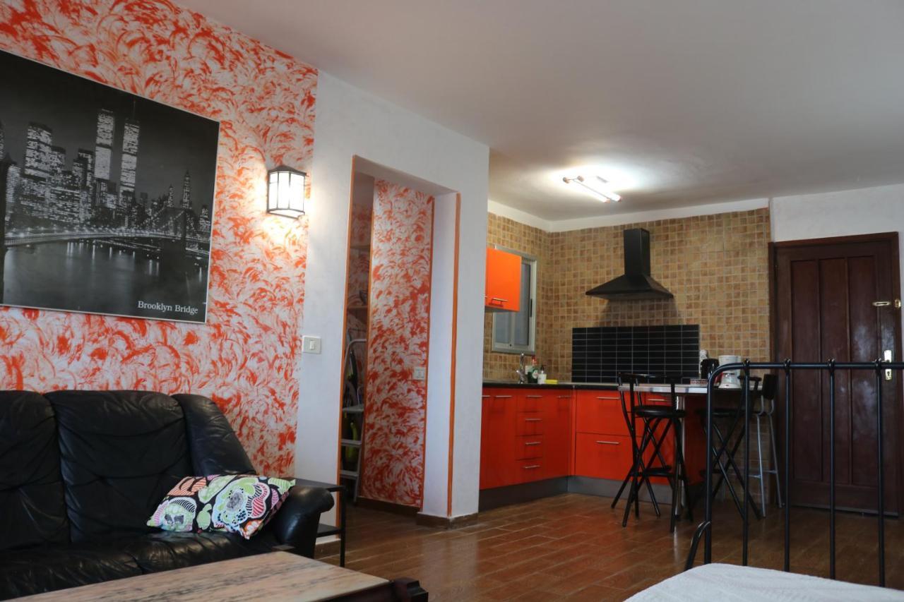 Apartment On The Beach And Ocean Sounds Fasnia Exterior photo